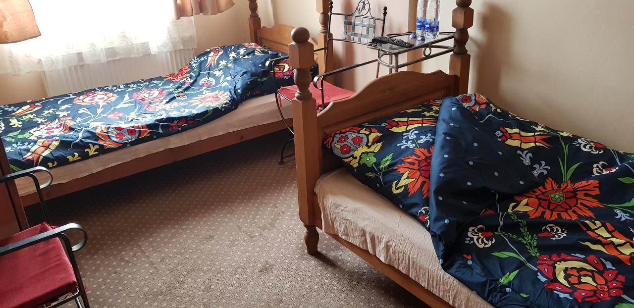 Roadway Hostel Kielce Kültér fotó